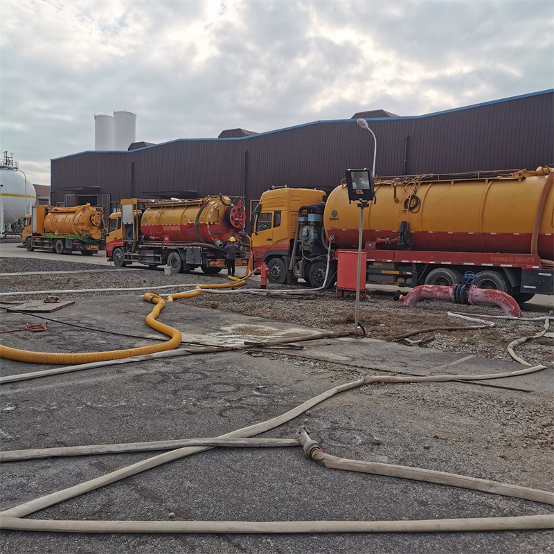 荔湾污水池清理