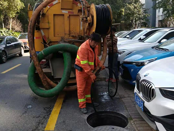 荔湾排污管道清淤